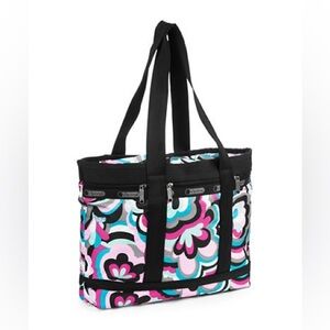NEW LESPORTSAC REVOLVE MEDIUM TRAVEL TOTE